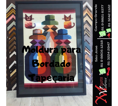 MOLDURA CAIXA PRETA COM FUNDO PRETO PARA BORDADO / TAPEÇARIA